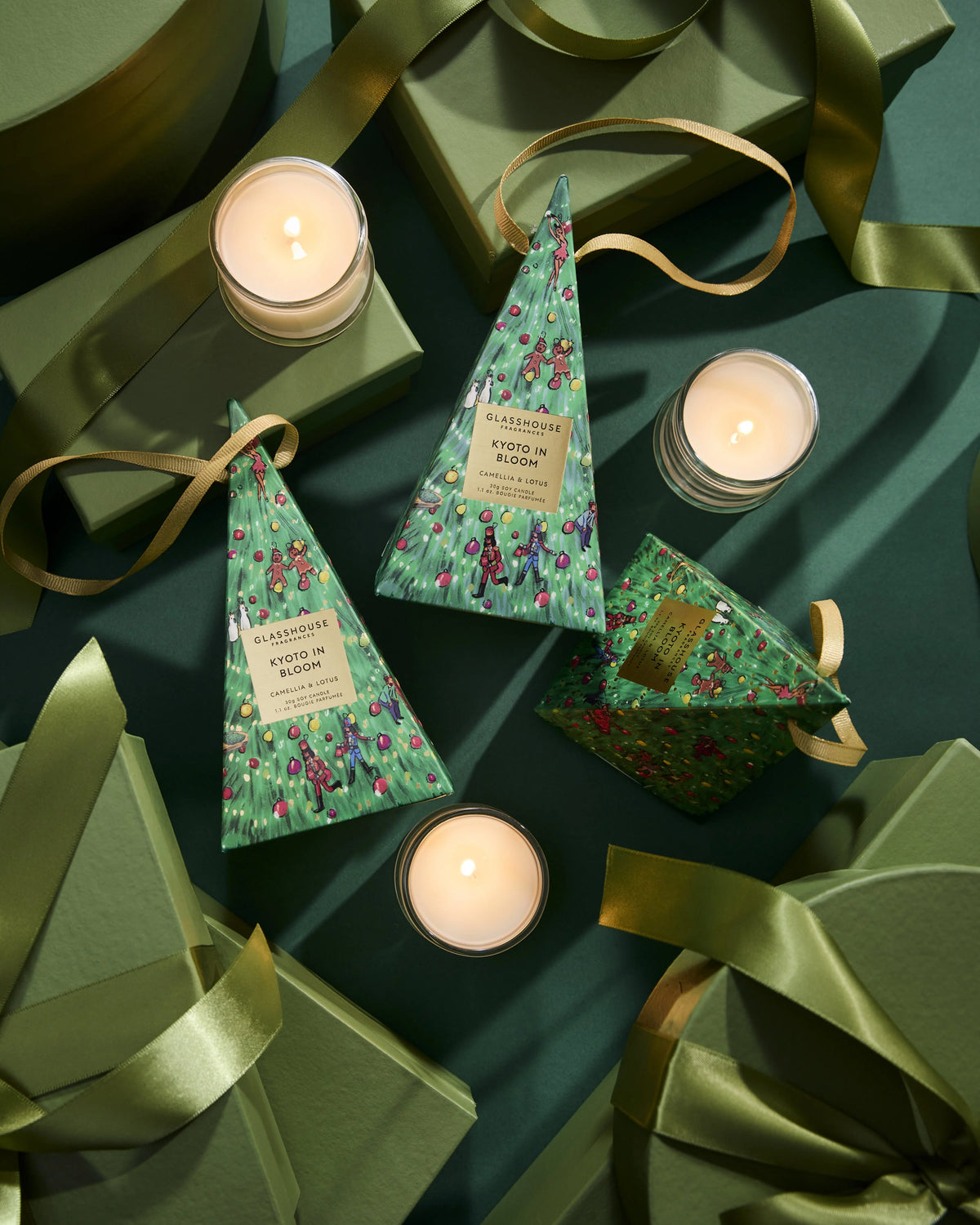 Christmas Bauble Candle | Kyoto in Bloom