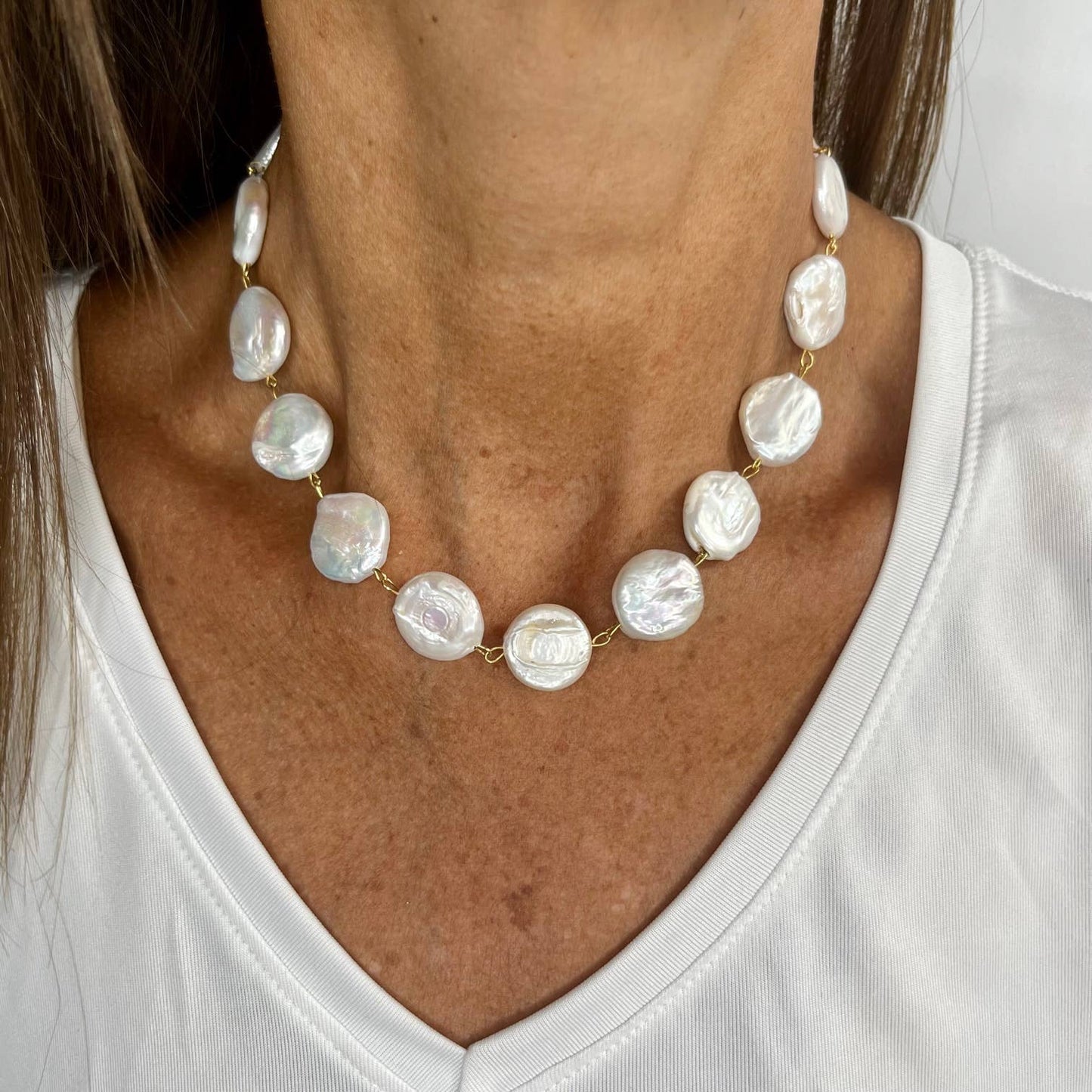 Flat Pearl Collar Necklace