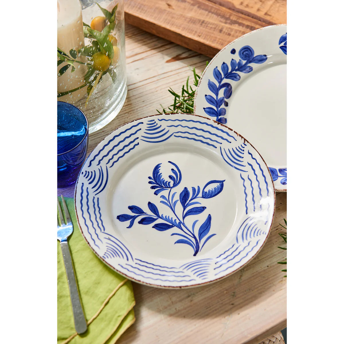 Casa Nuno Blue and White Dinner Plate, 3 Flowers/Shells