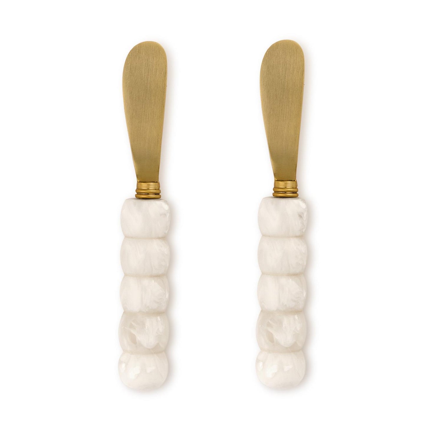 White Beaded Spreader