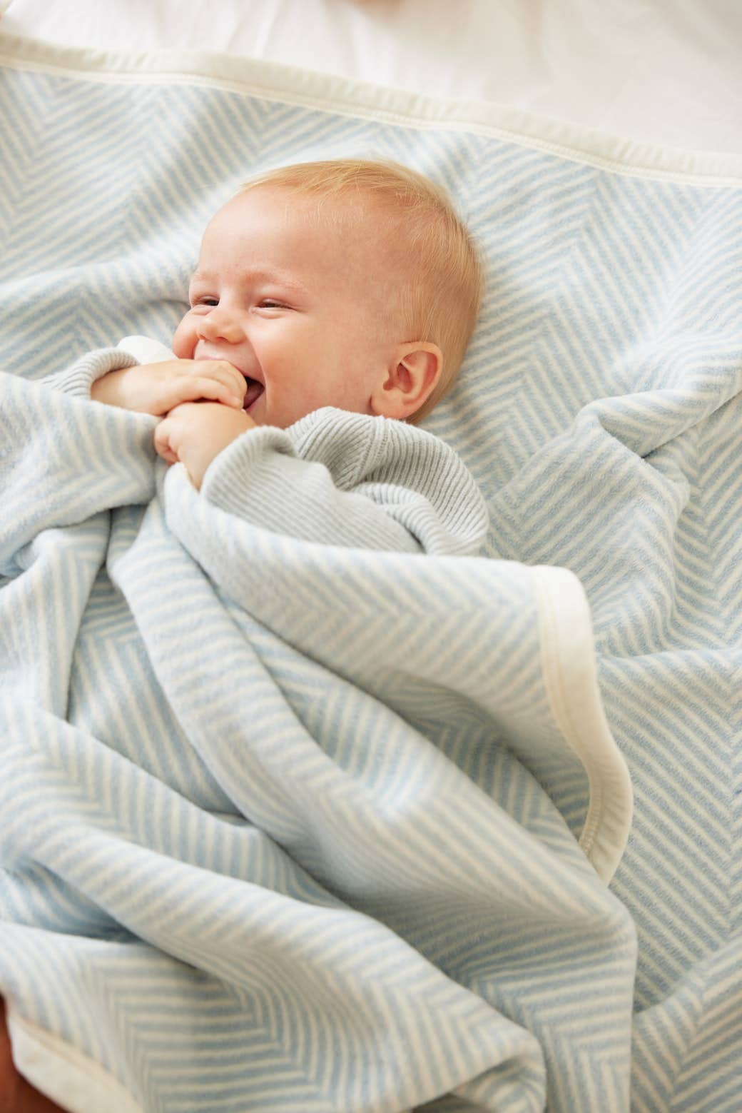 Harborview Herringbone Sky Mini Blanket