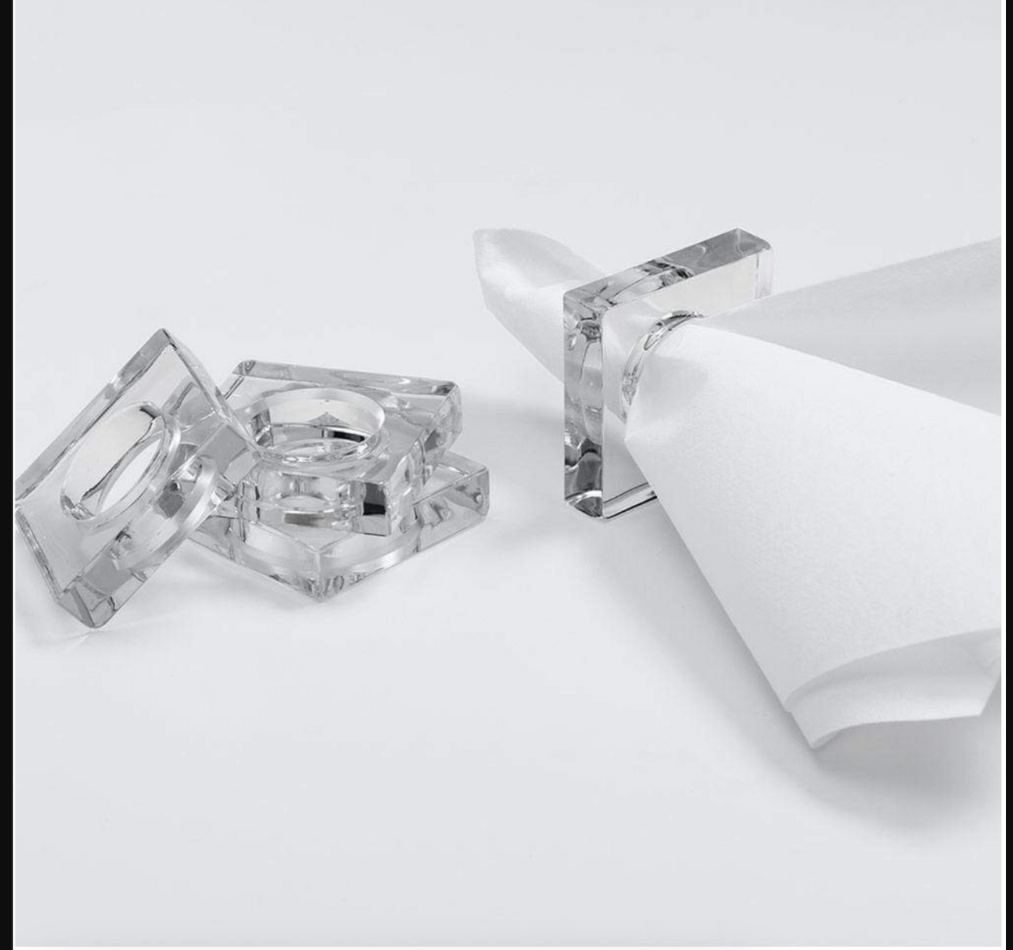 Acrylic Napkin Rings in Crystal Clear - Set of 4 Napkin Rings