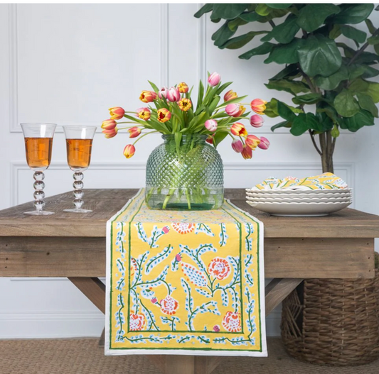 Climbing Dahlia Sunshine Yellow Table Runner