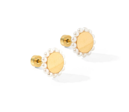 Alice Pearl Screwback Stud