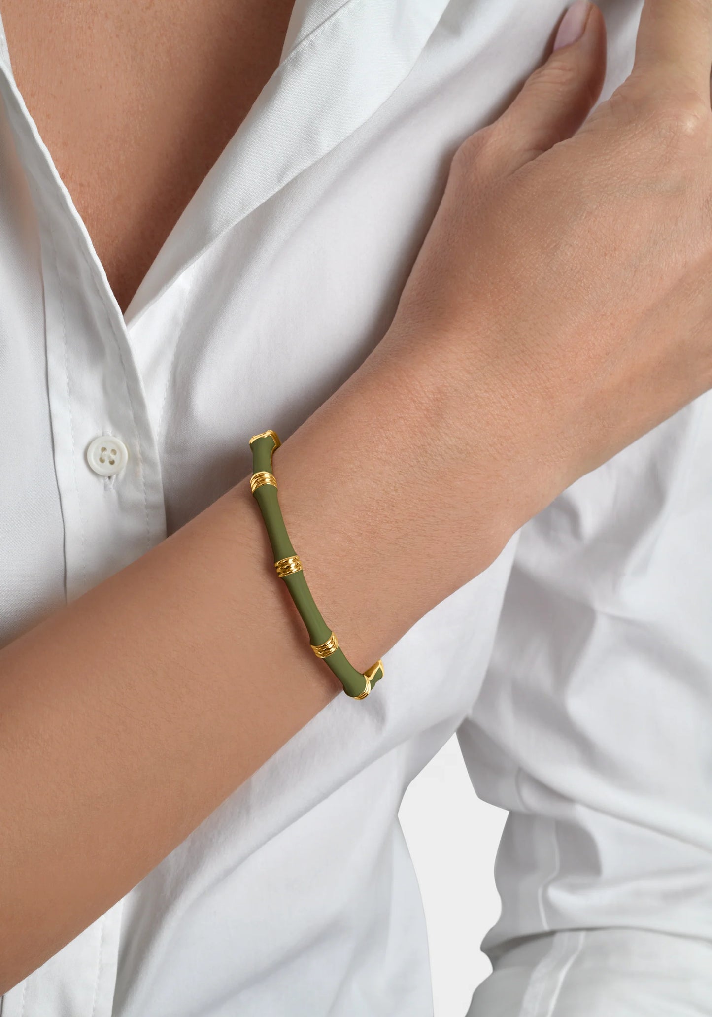 Bamboo Enameled Hinged Bangle - Olive Green