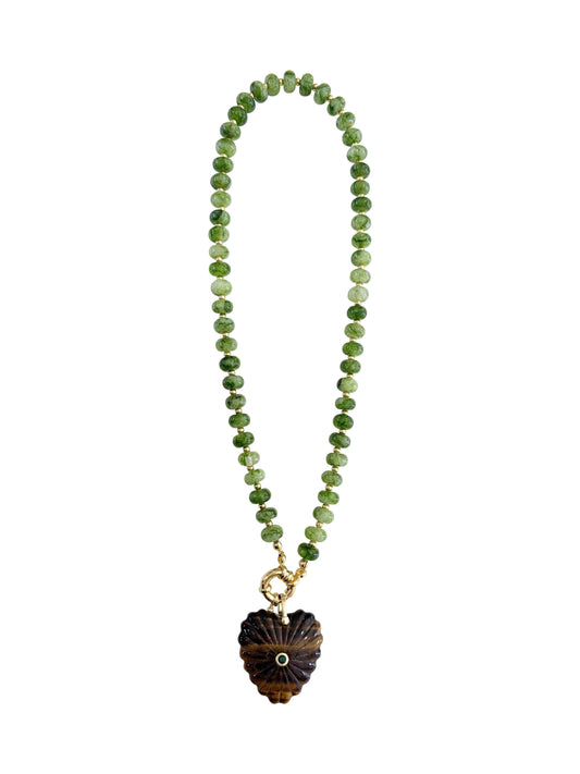 Kendall Beaded Necklace with Heart Pendant - Green
